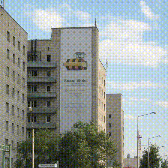 Производство и монтаж банерного полотна, оклейка
